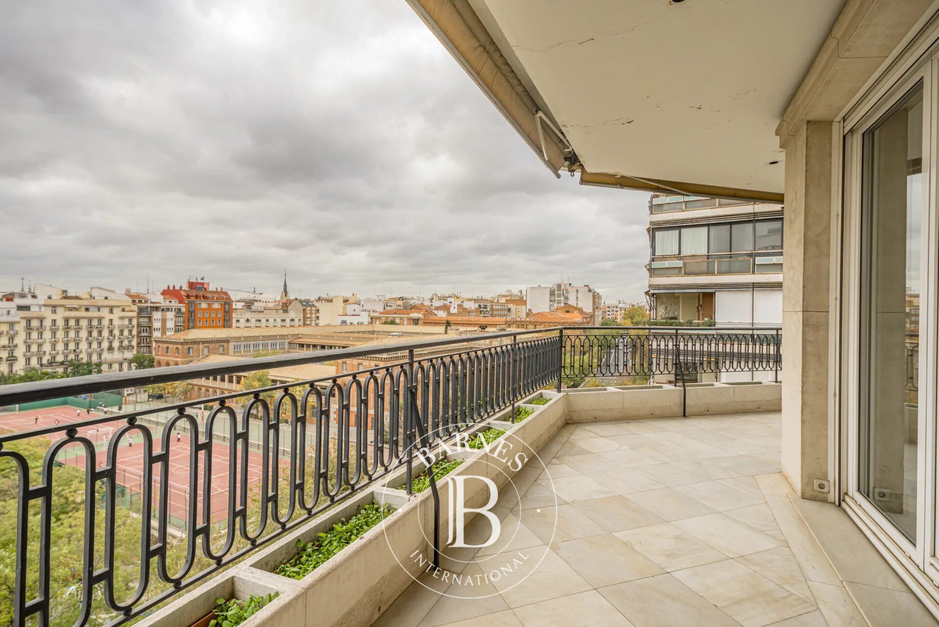 Daire Madrid - picture 5