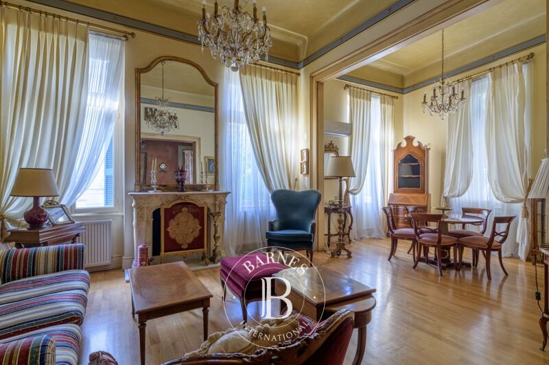 Venta, Casa Athens - picture 2