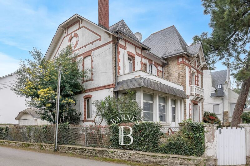 LA BAULE - QUARTIER DES ARBRES - Villa remarquable