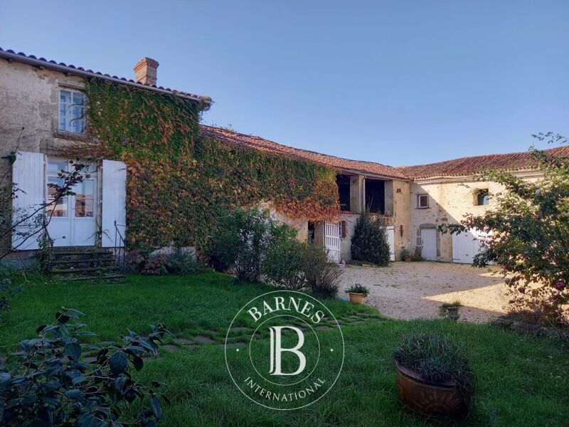 Venta, Casa Saint-Maurice-des-Noues - picture 2