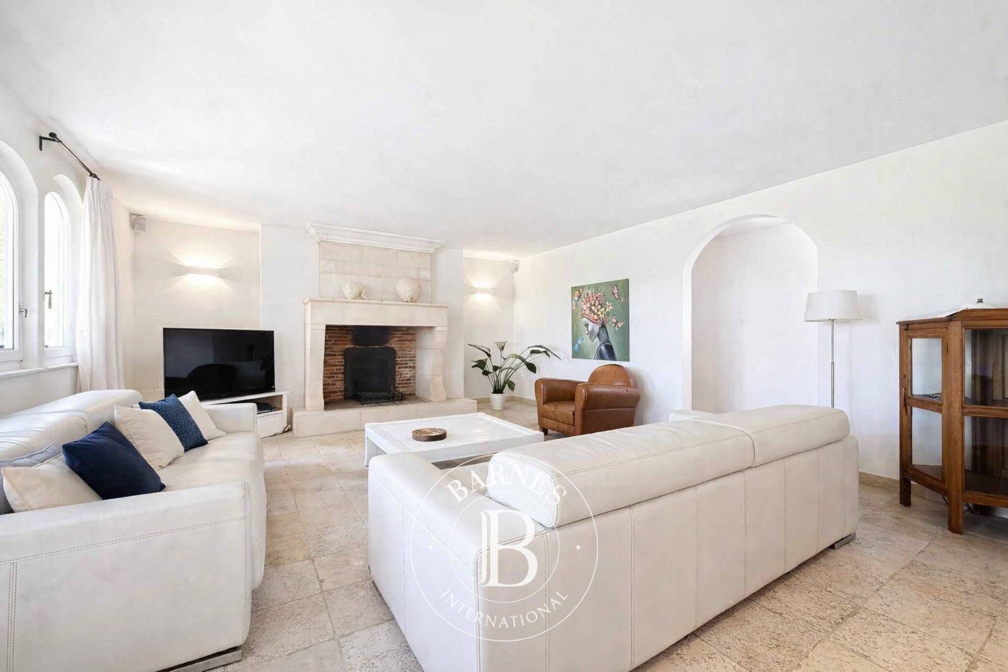 Magnifique villa individuelle de style méridional avec piscine - picture 3