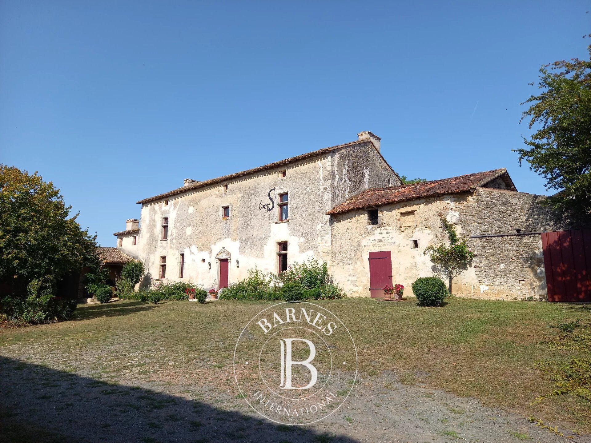 Casa Cours - picture 1