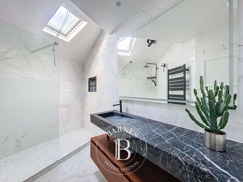 À louer, Maison de ville Courbevoie - picture 2