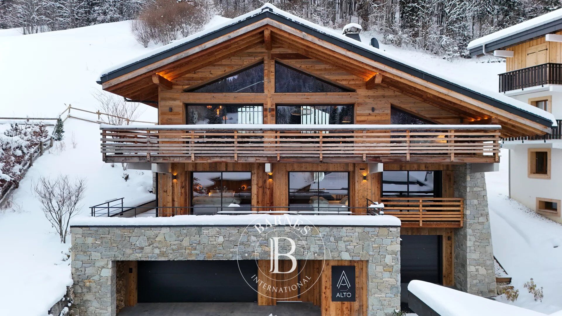 Chalet Morzine - picture 2