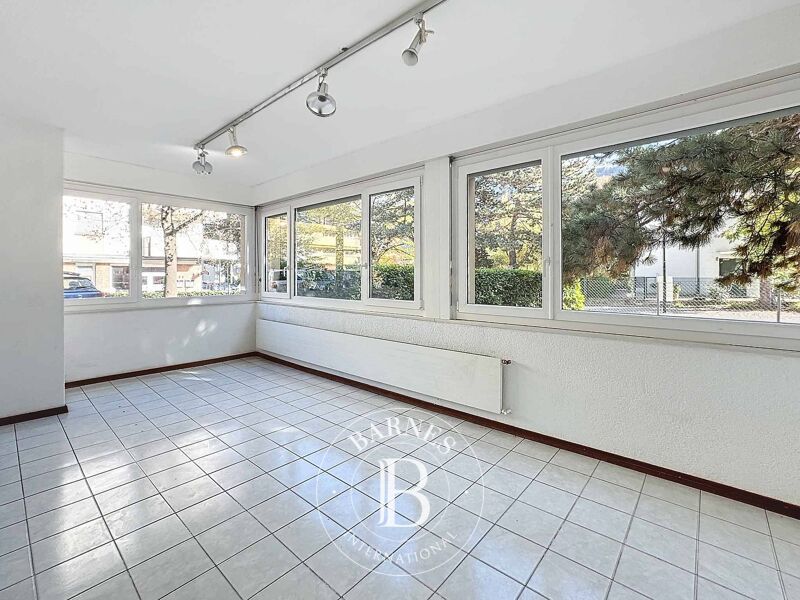 Venta, Comercio Martigny - picture 3