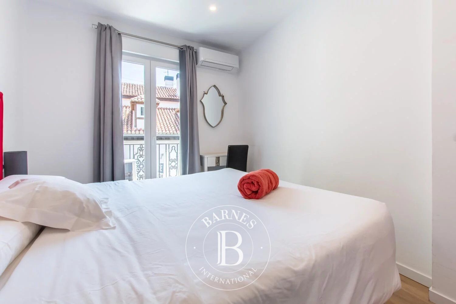 Daire Madrid - picture 16