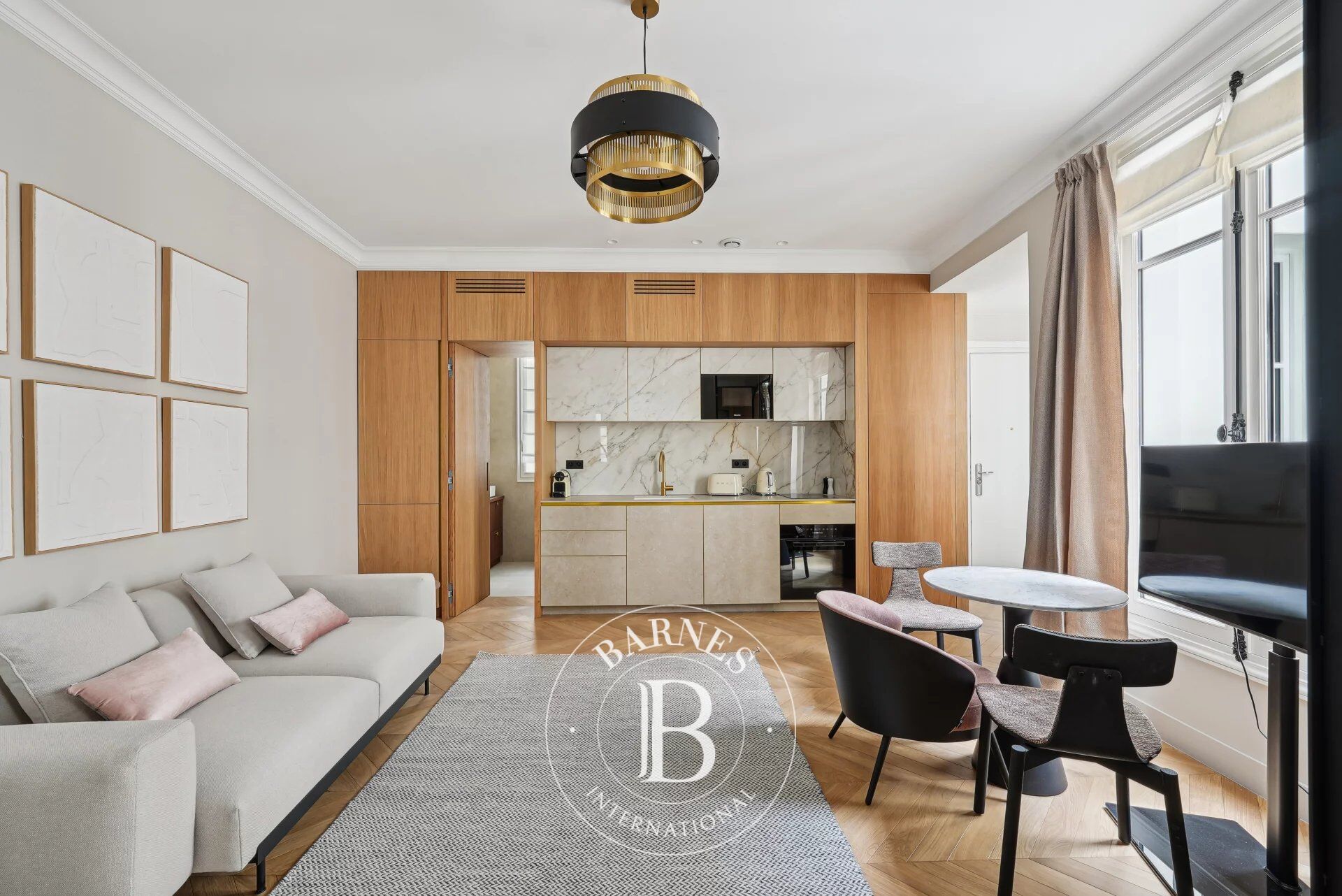 The BARNES rental department is presenting this property: - picture 1