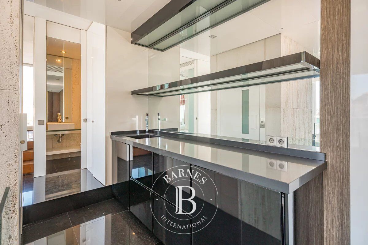 Daire Madrid - picture 35