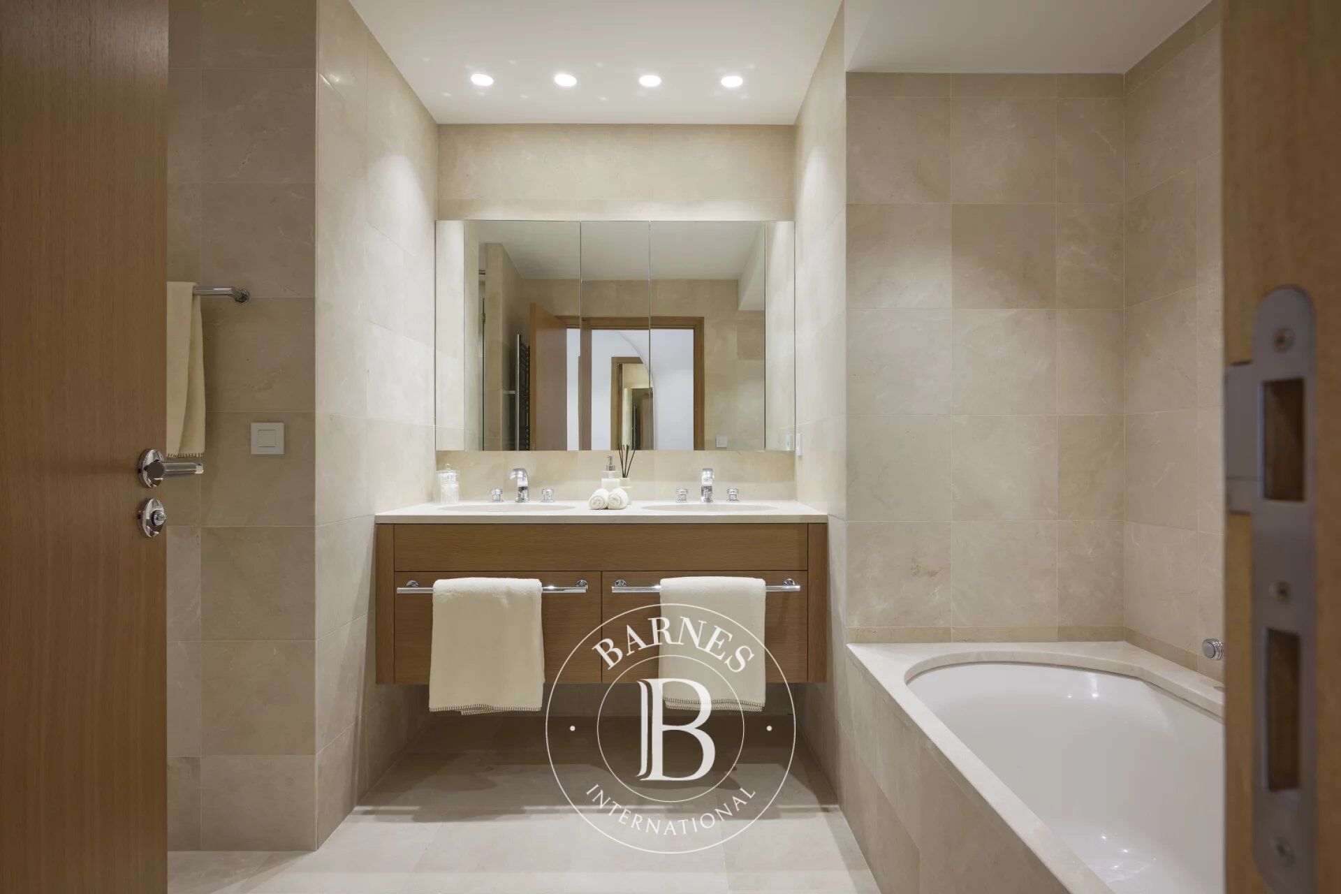 Daire Cannes - picture 5