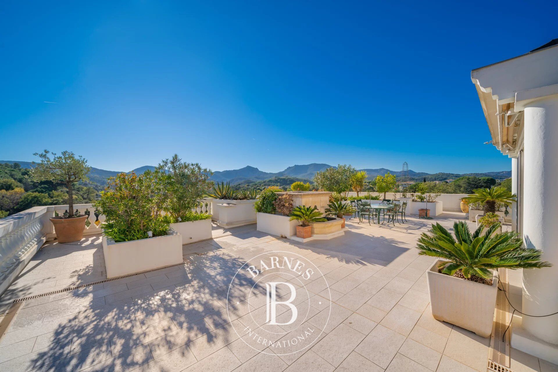 Daire Mandelieu-la-Napoule