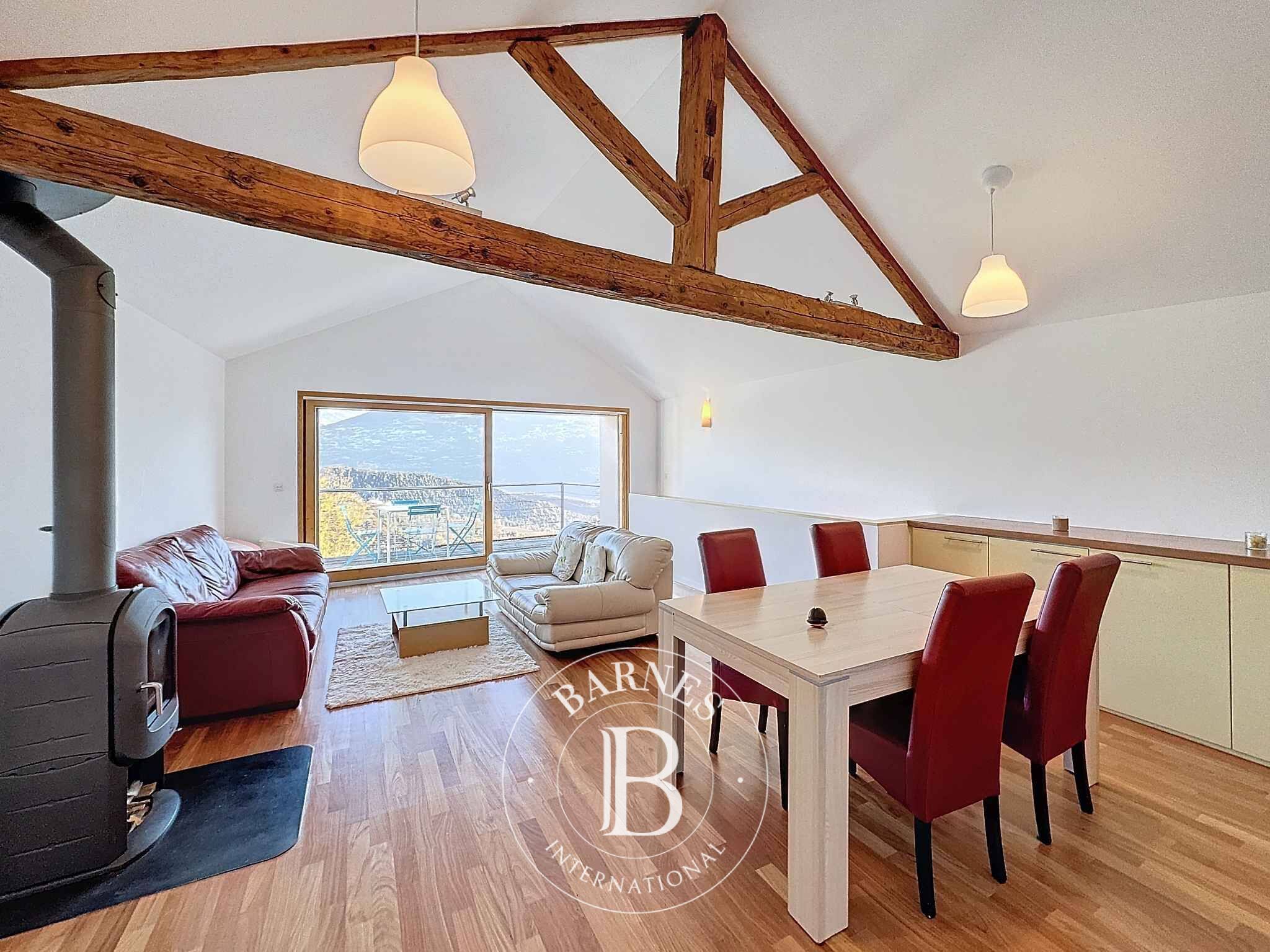 Coup de cœur I Maison de village avec guérite aménagée  - picture 2