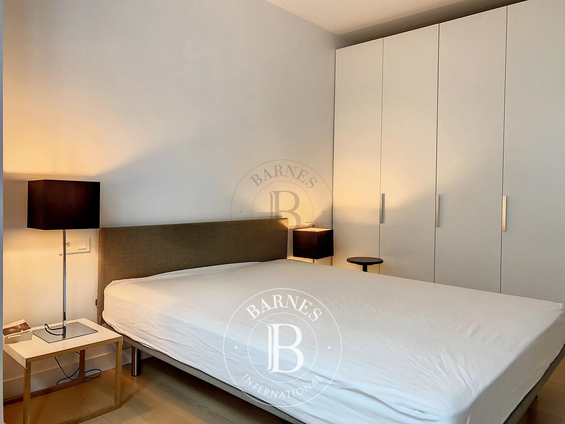 For Rent Apartment | Paris 10ème - picture 6