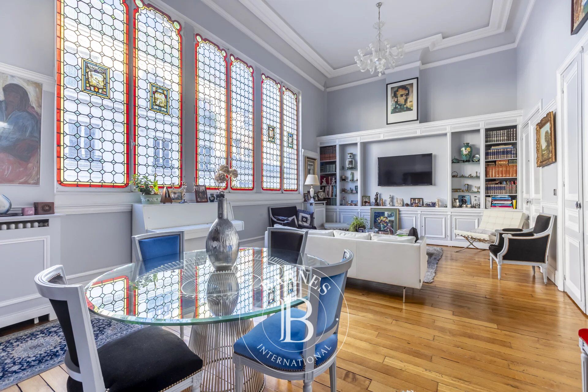 Palacete Paris 17ème - picture 2