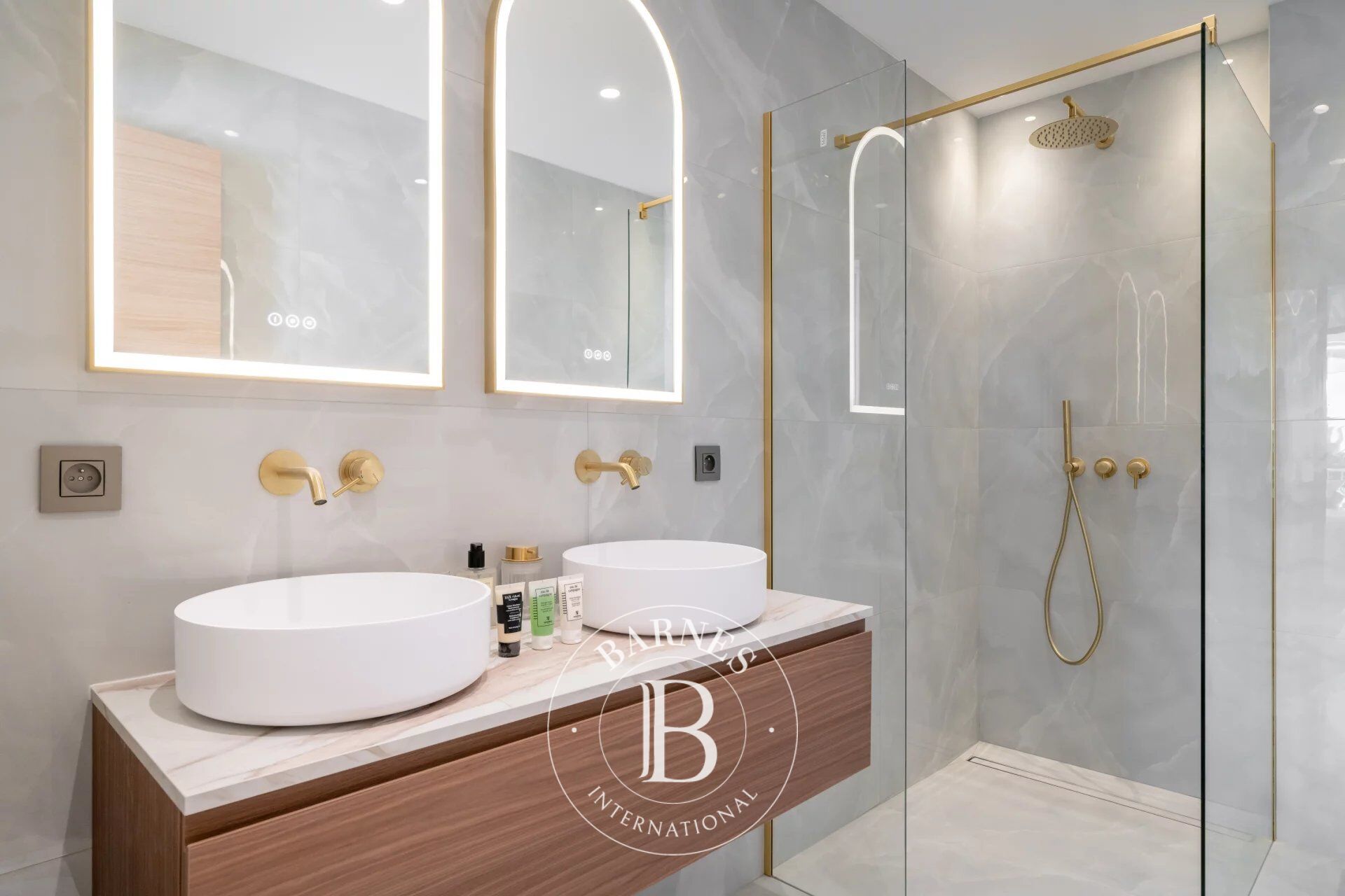 Daire Cannes - picture 13