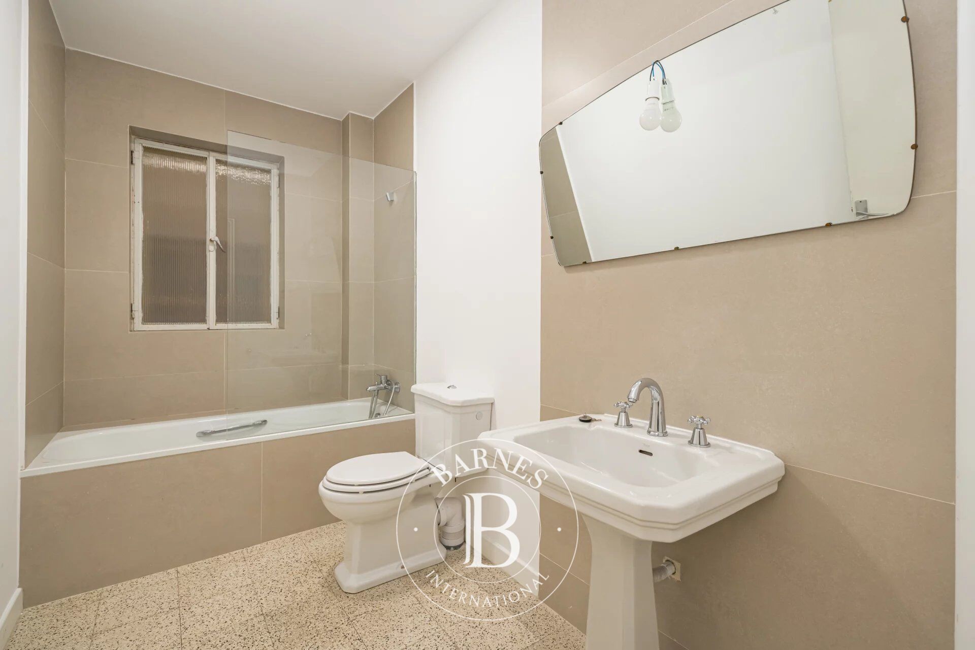 Daire Madrid - picture 30