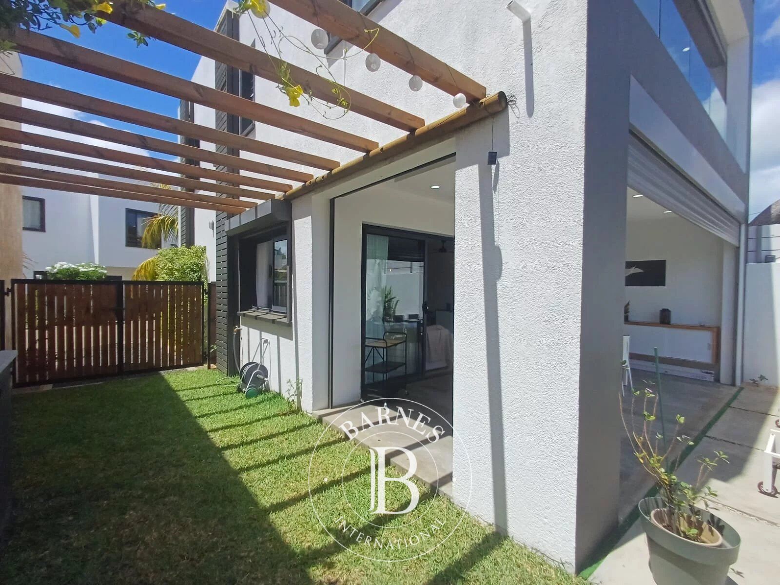 Ev Pereybère - picture 11