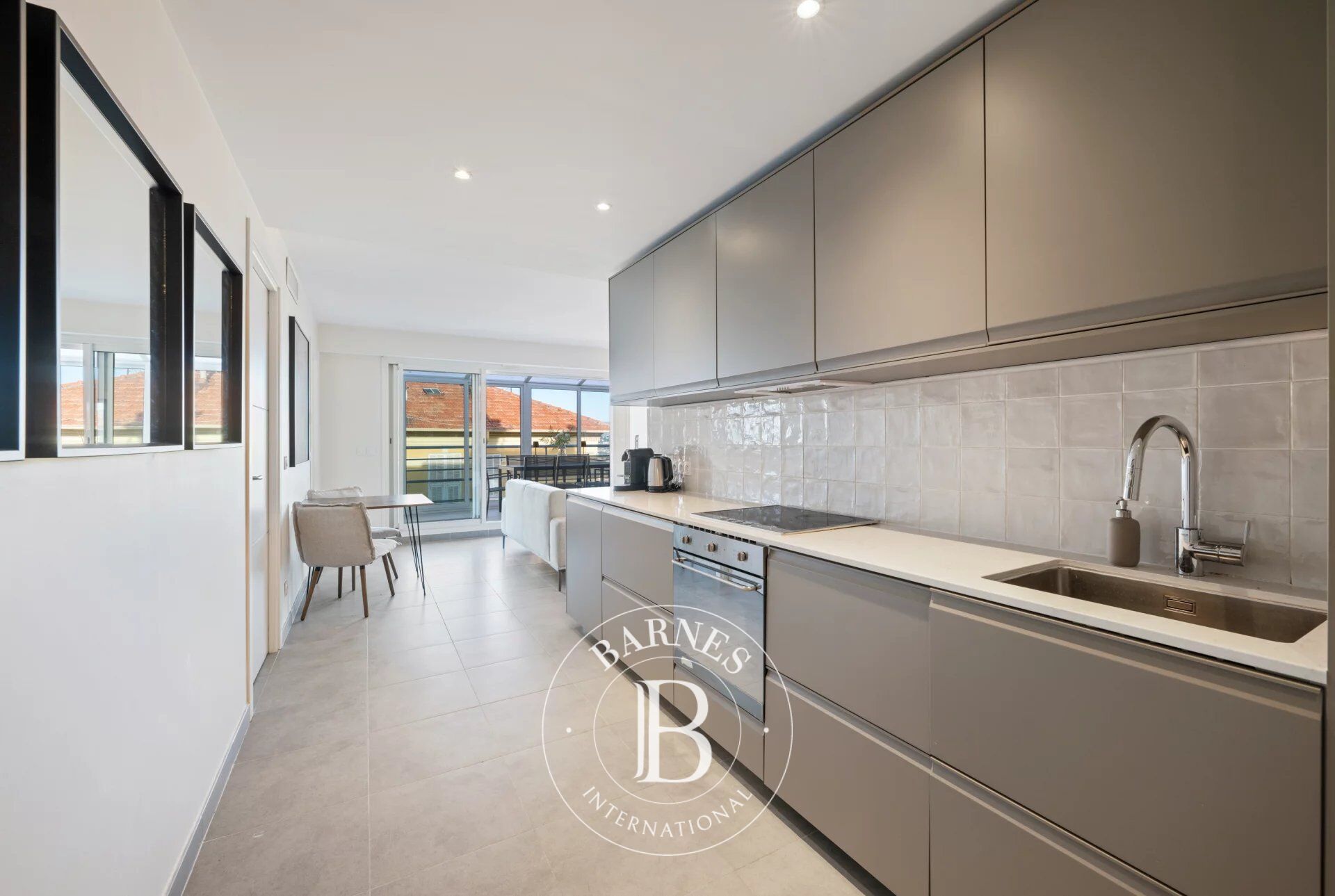 Daire Beausoleil - picture 26