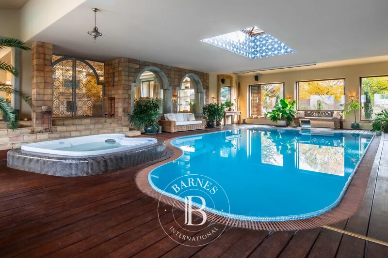 Venta, Villa Biatorbágy - picture 2