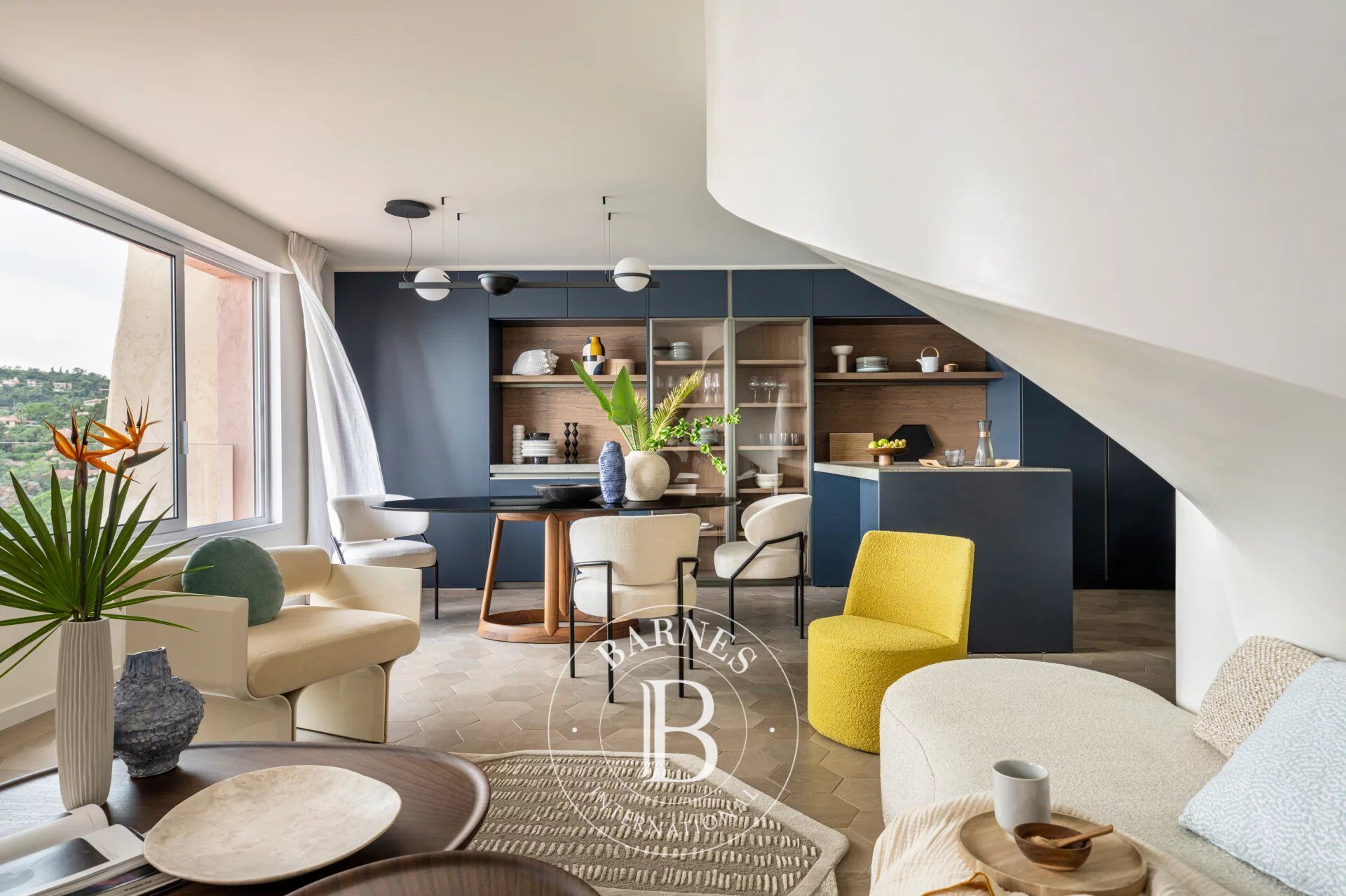 LOCATION SAISONNIÈRE - picture 2