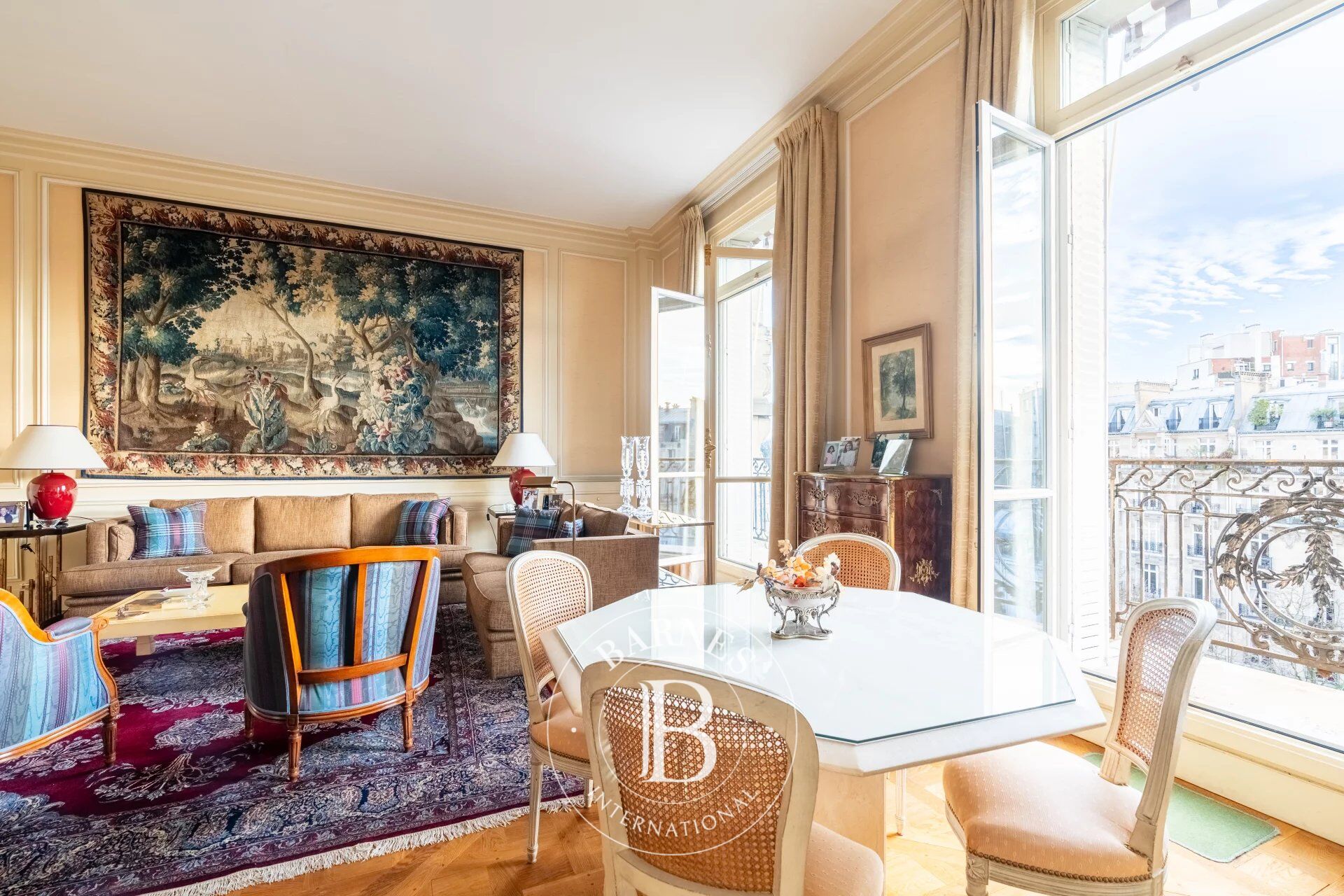 PARIS 16 - picture 2