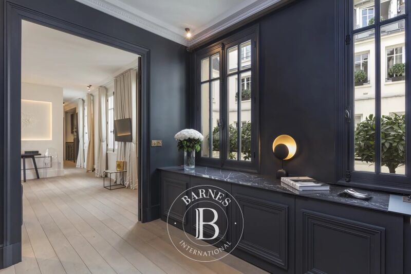 Le service location de la maison BARNES vous présente ce bien :