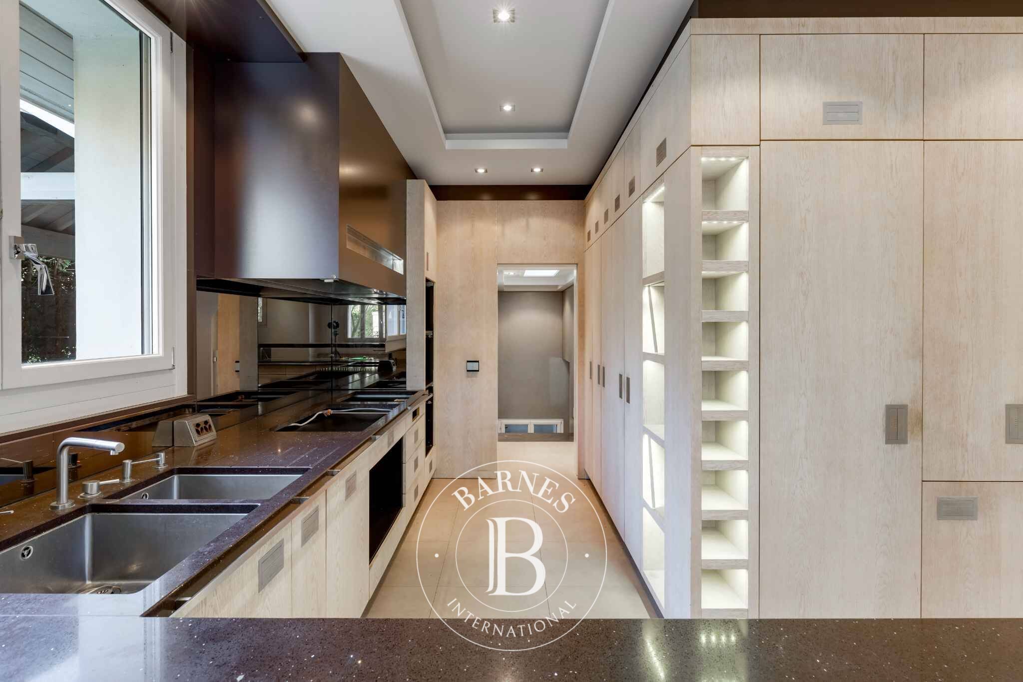 Villa Vésenaz - picture 4