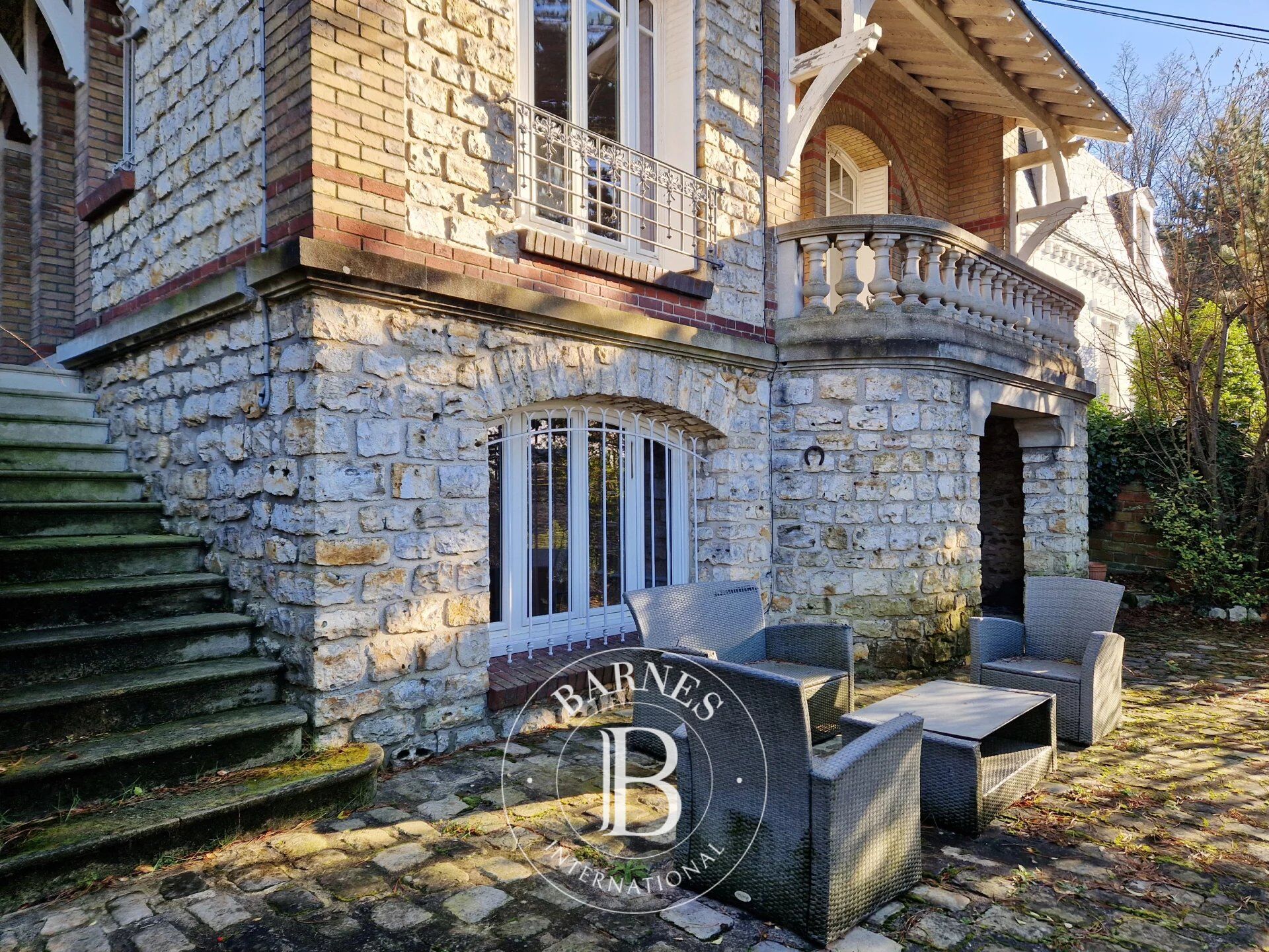 Casa Montmorency - picture 2