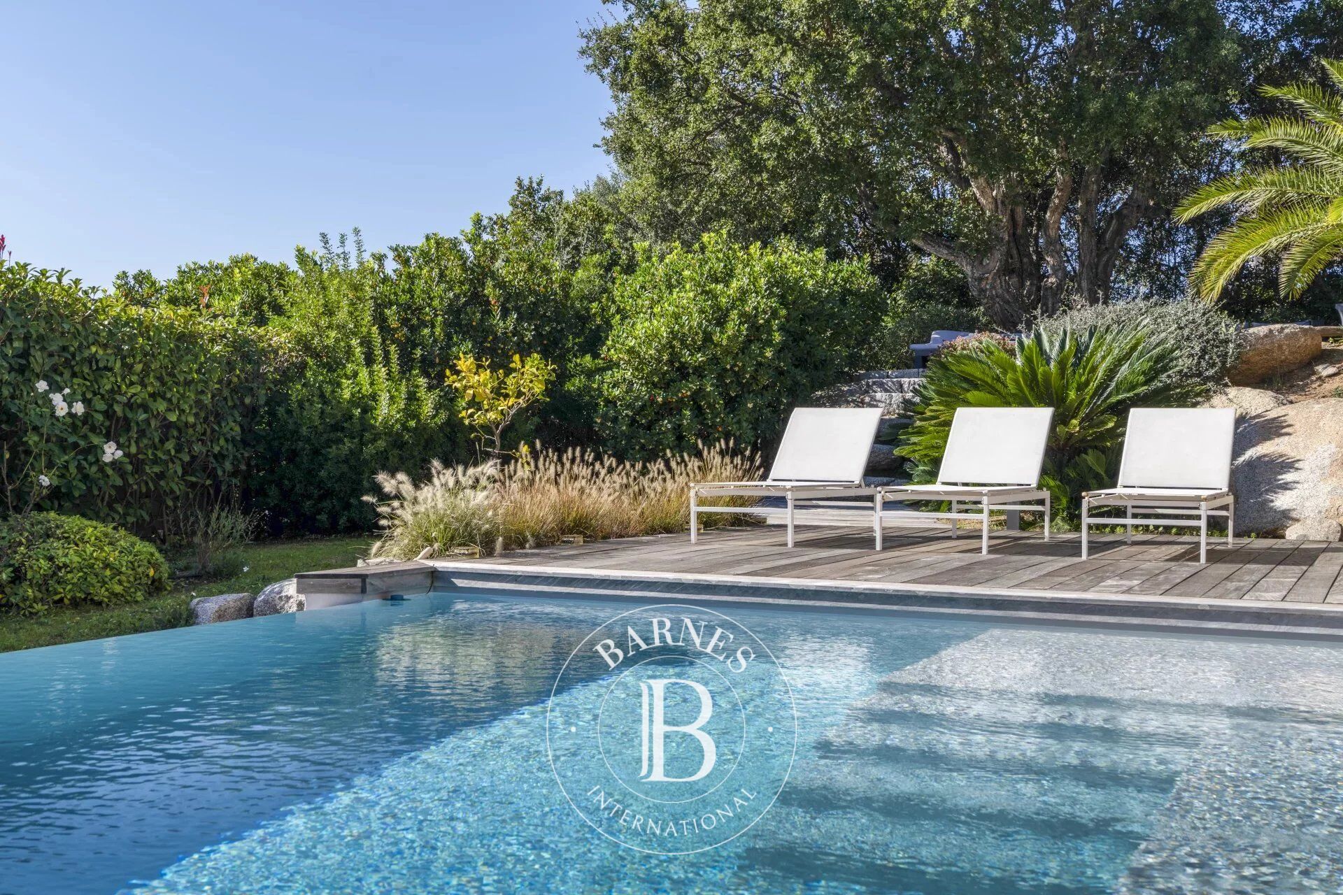 Villa Porto-Vecchio - picture 2