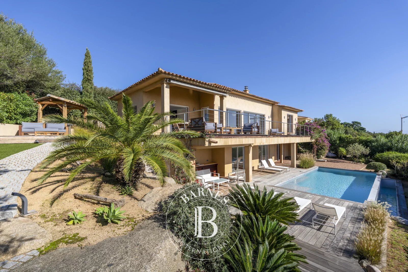 Villa Zonza - picture 2