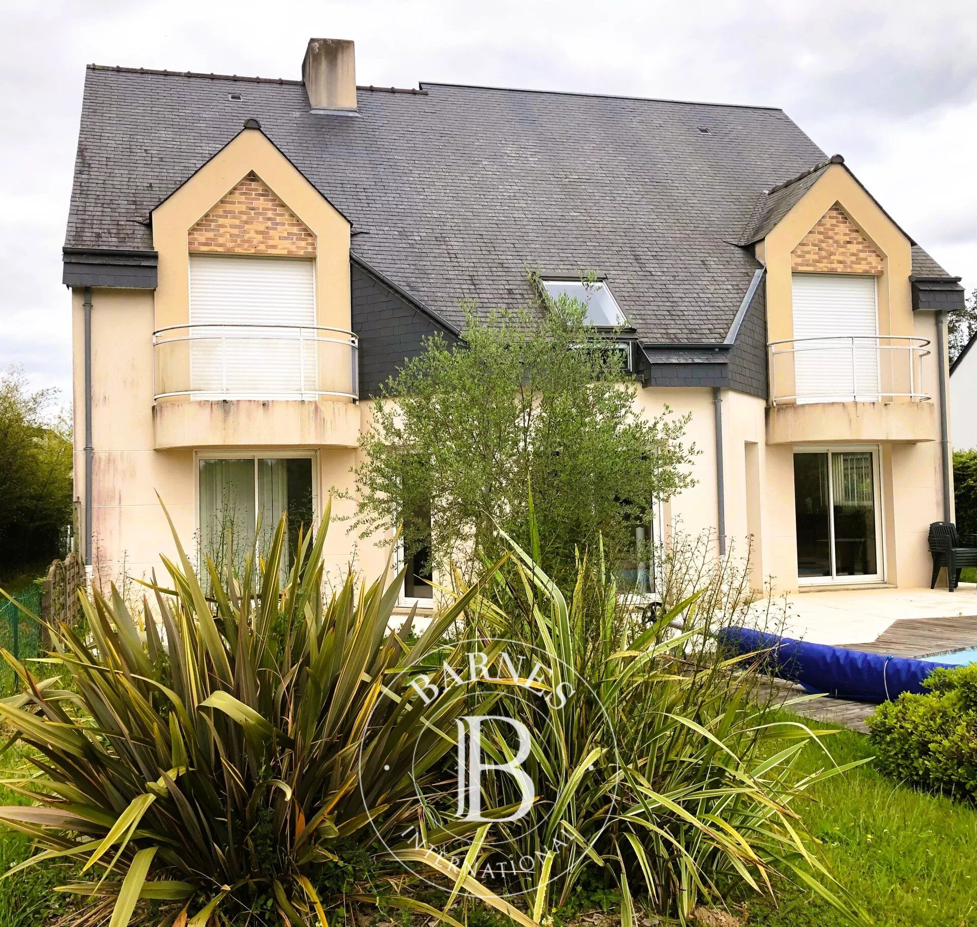 Rennes Métropole - House of more than 200 m2 with view on the golf course - Land of 765 m2 - picture 2
