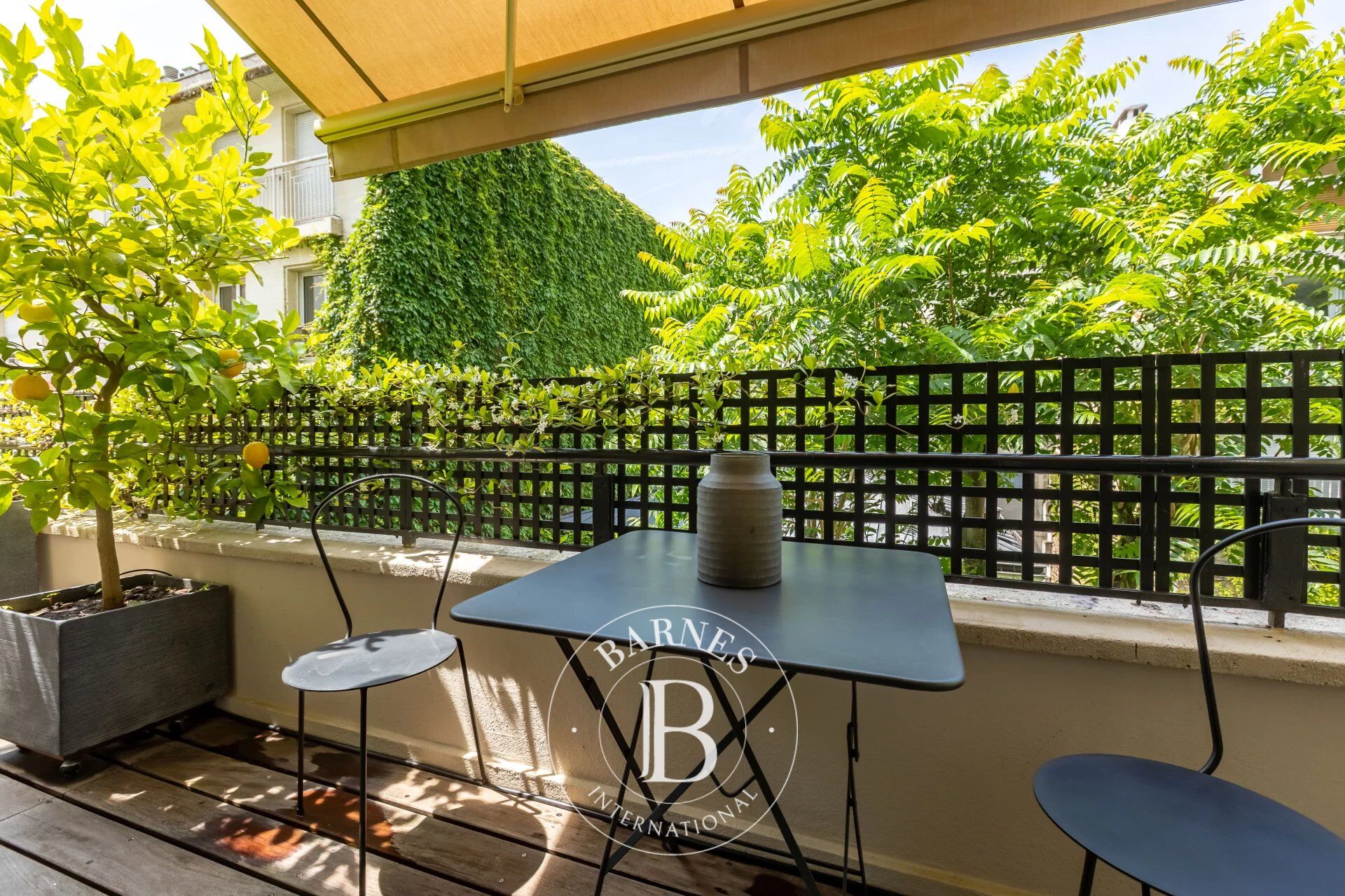 VICTOR HUGO - Duplex de charme derniers étages - balcons paysagés - clé en main - picture 1