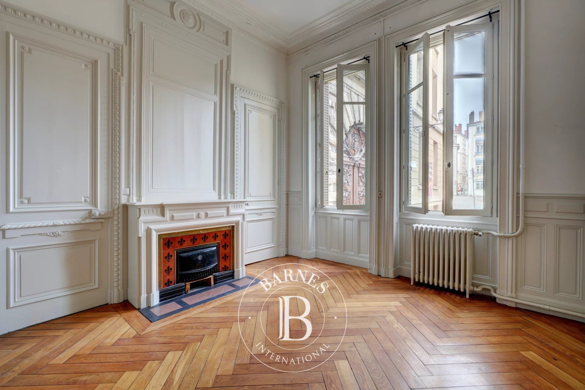 Lyon 5 - Saint Jean - Appartement de 134 m²  - bureau - 3 chambres - picture 3