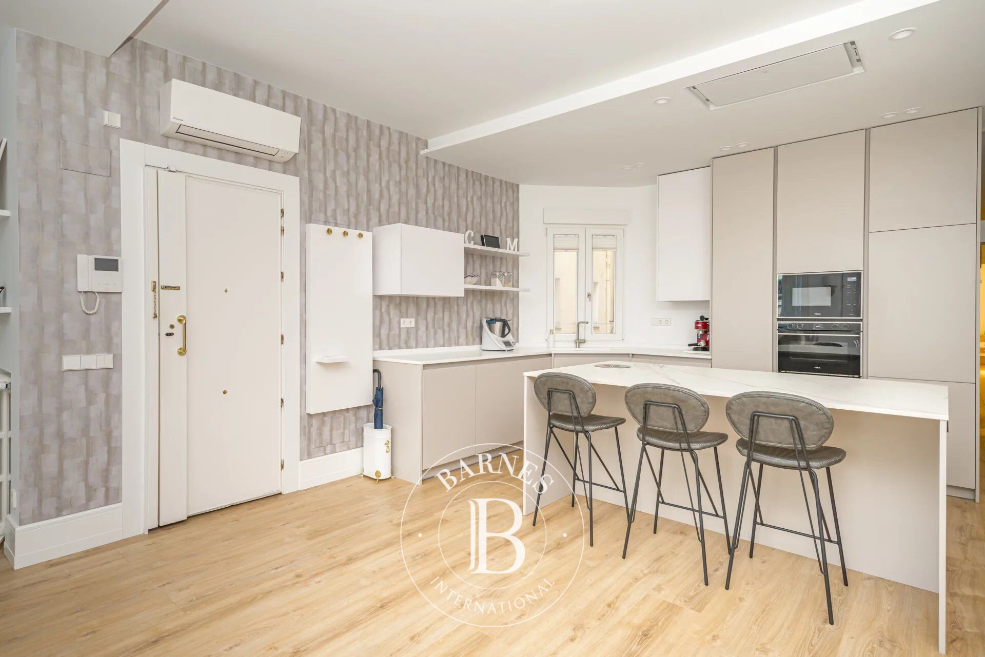 Daire Madrid - picture 25