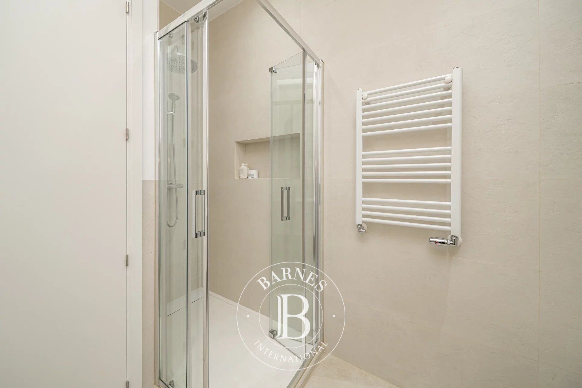 Daire Madrid - picture 38