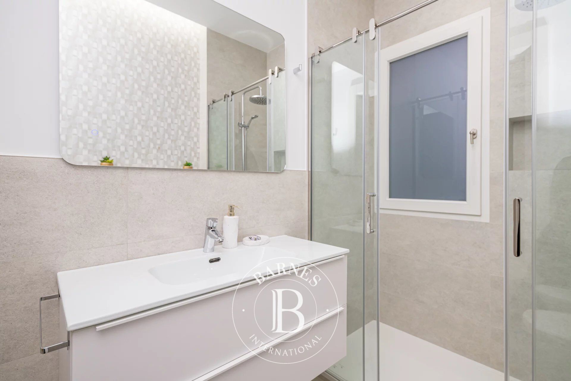 Daire Madrid - picture 36