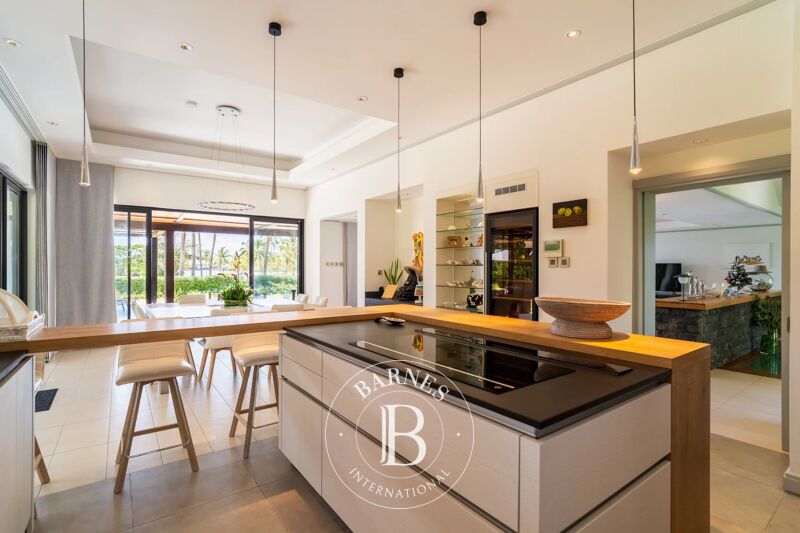 For Sale, Villa Beau Champ - picture 2