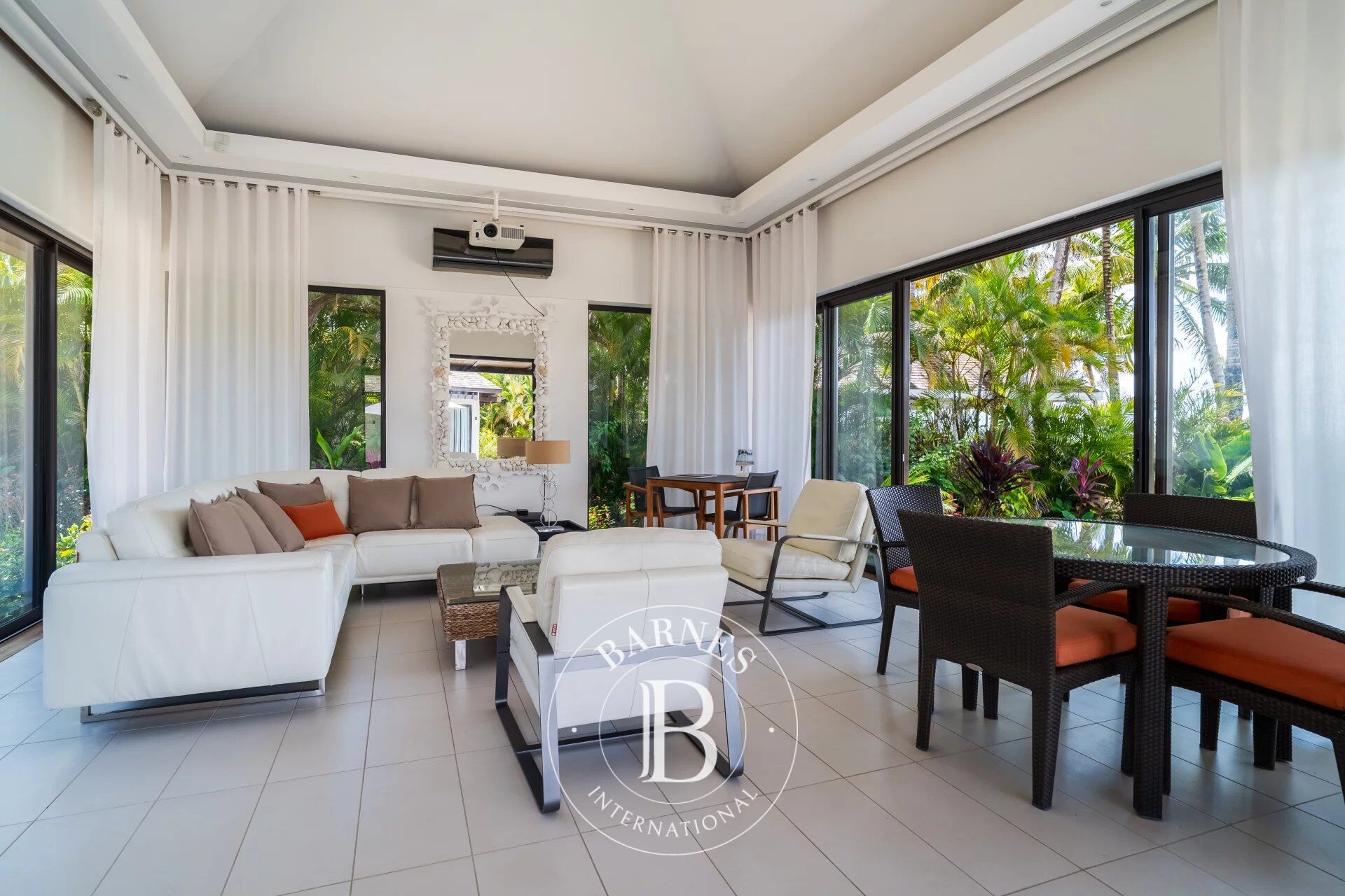 Villa Beau Champ - picture 10