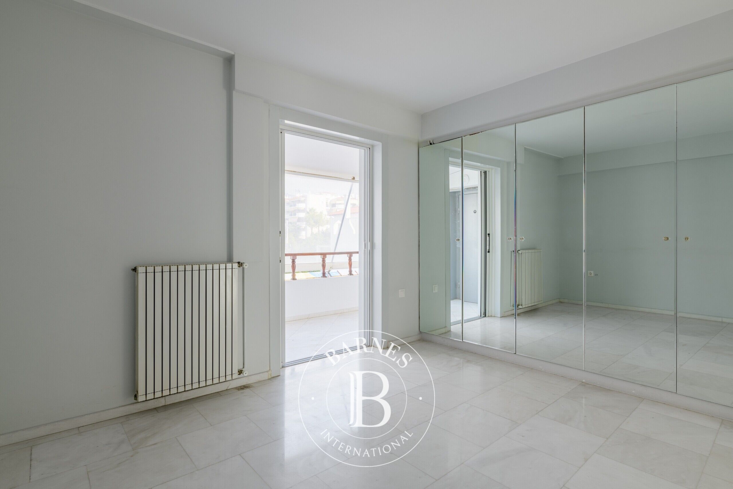 Daire Glyfada - picture 5