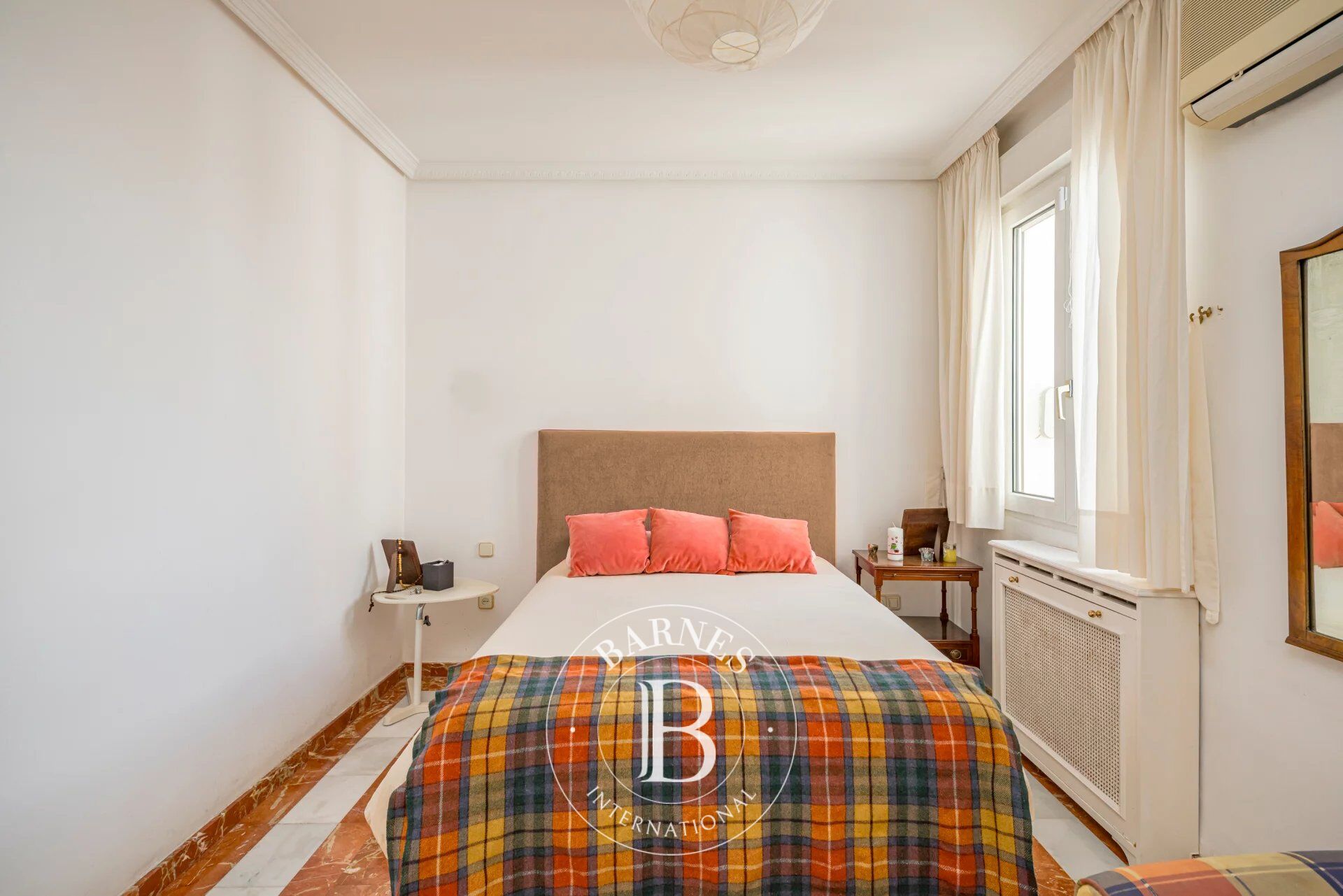 Daire Madrid - picture 8