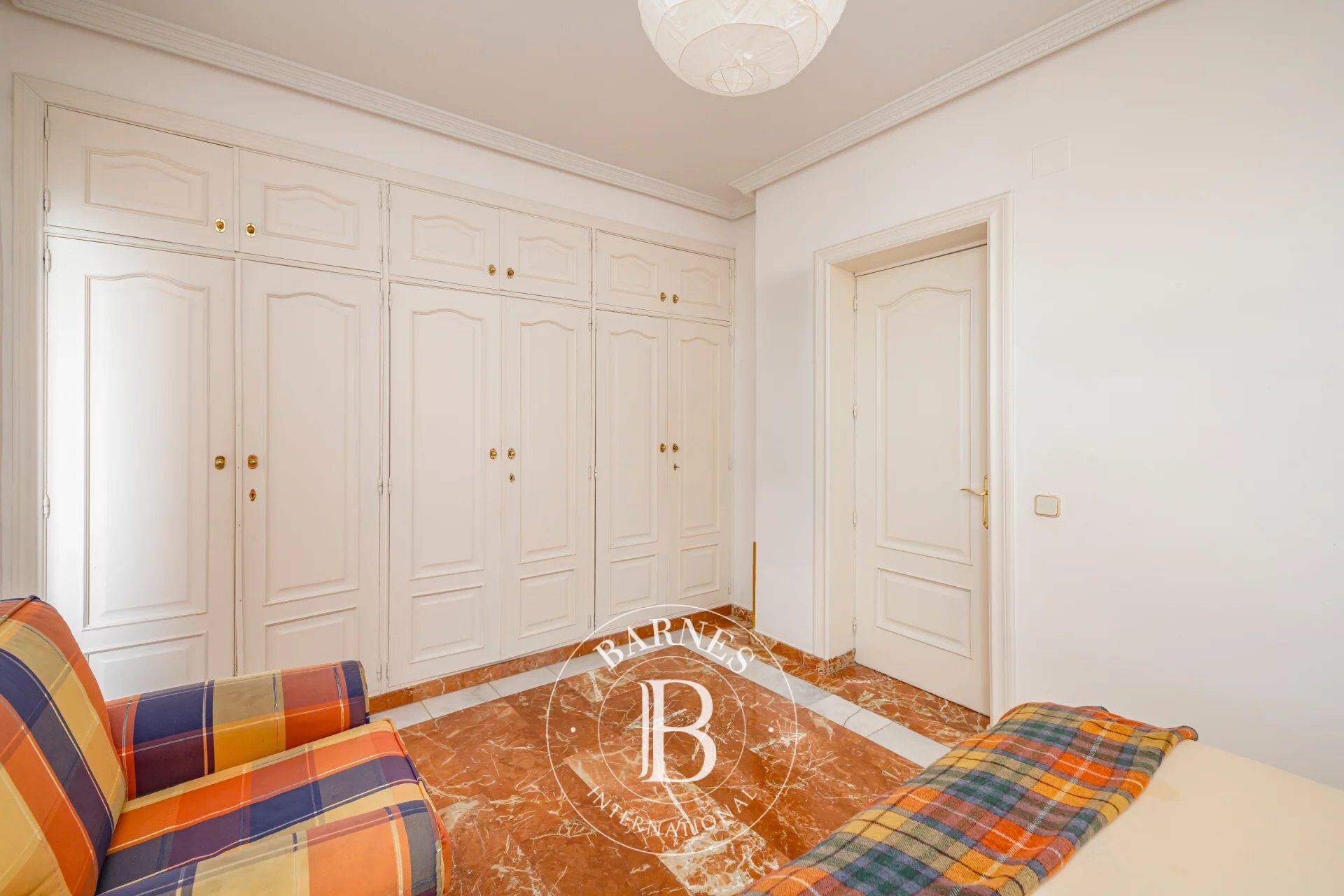 Daire Madrid - picture 11