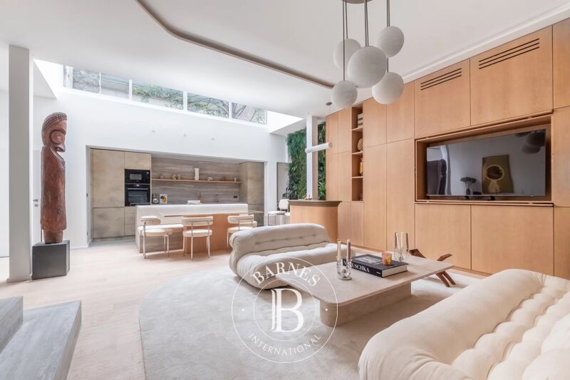 Saint-Placide - Appartement-atelier 2 ch dans allée privée