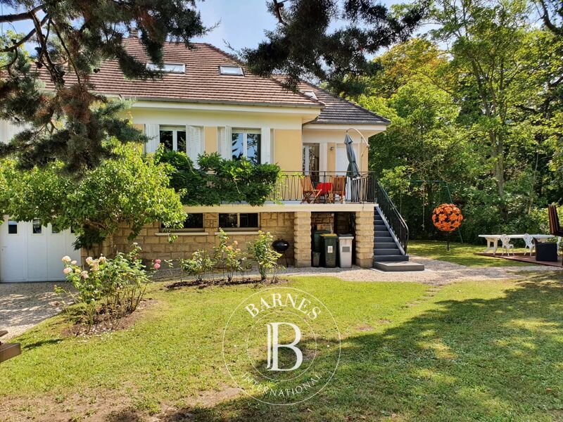 Sold, House Le Vésinet