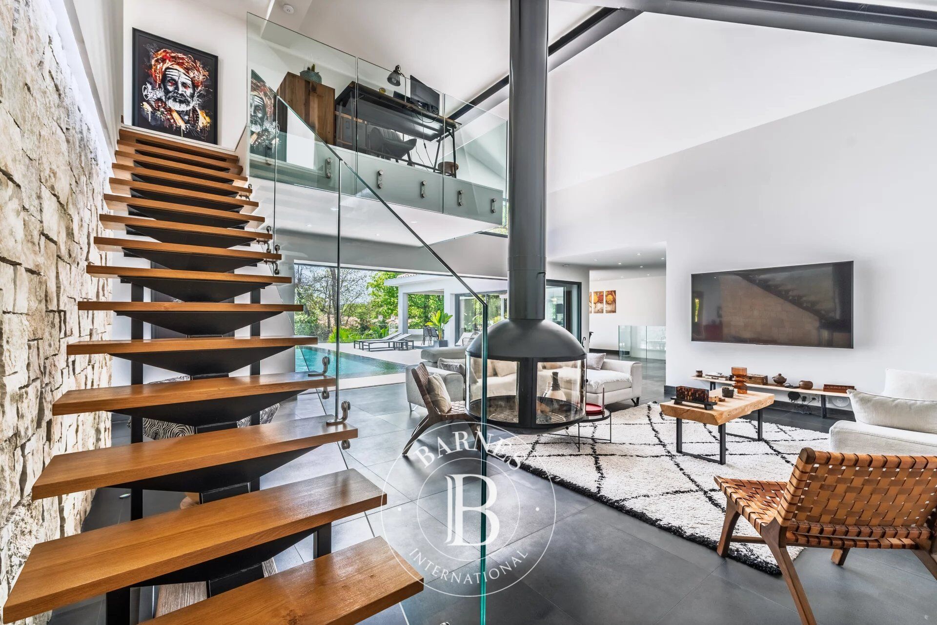 Roquefort les Pins - Modern 5 bedroom villa with pool and jacuzzi - picture 3