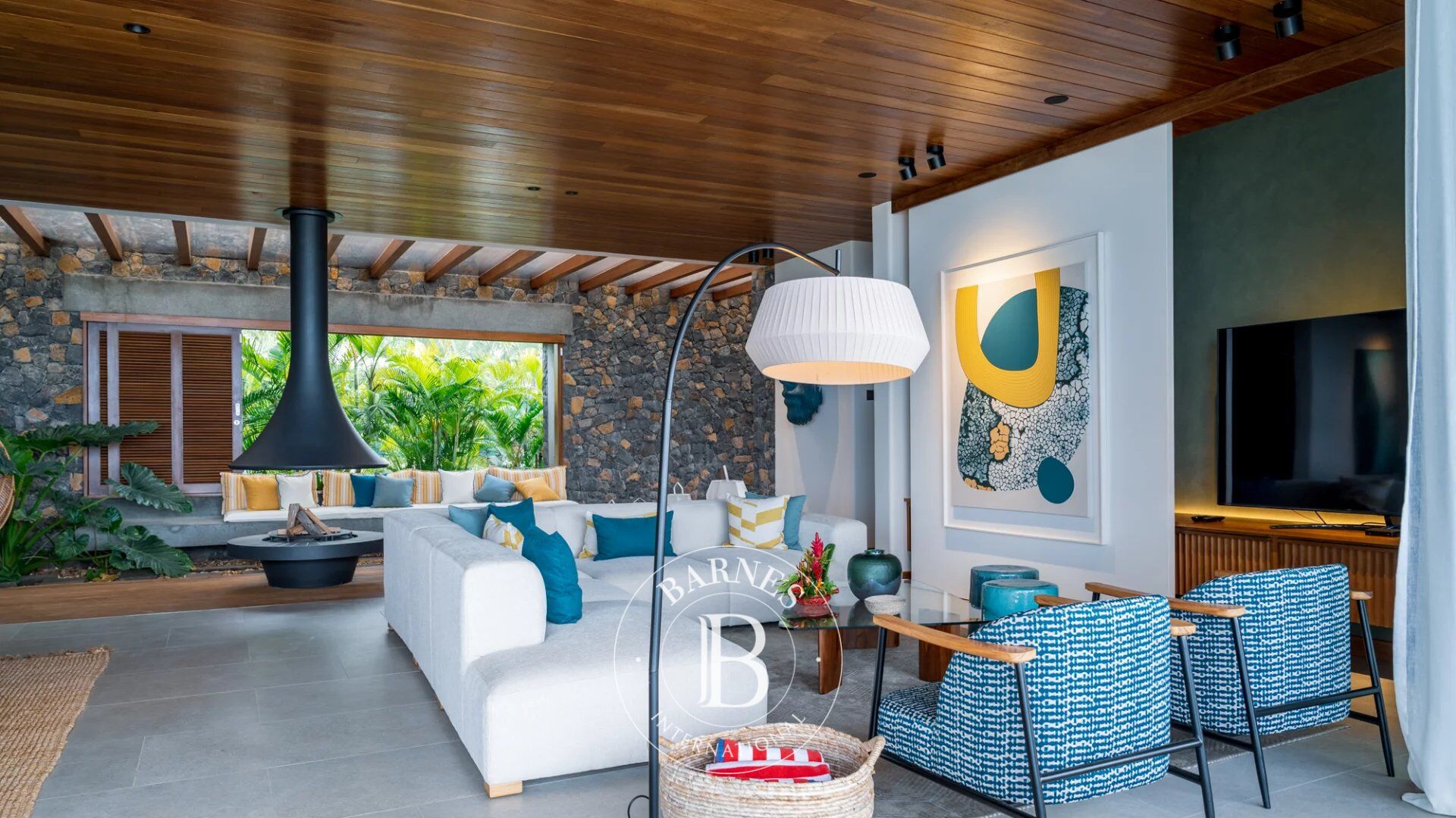 ANAHITA GOLF RESORT - EXCEPTIONAL 5-BEDROOM VILLA - picture 2