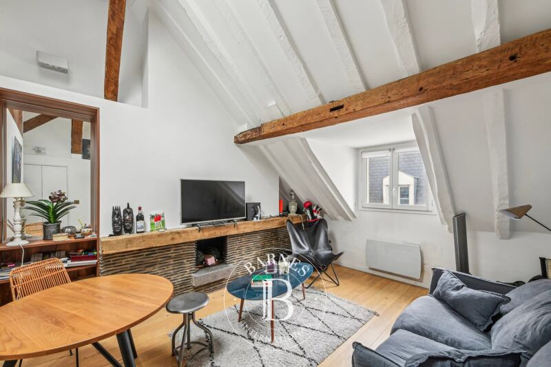 Exclusivité - Appartement - Paris 6 - Saint-Germain-des-Prés - Dernier étage