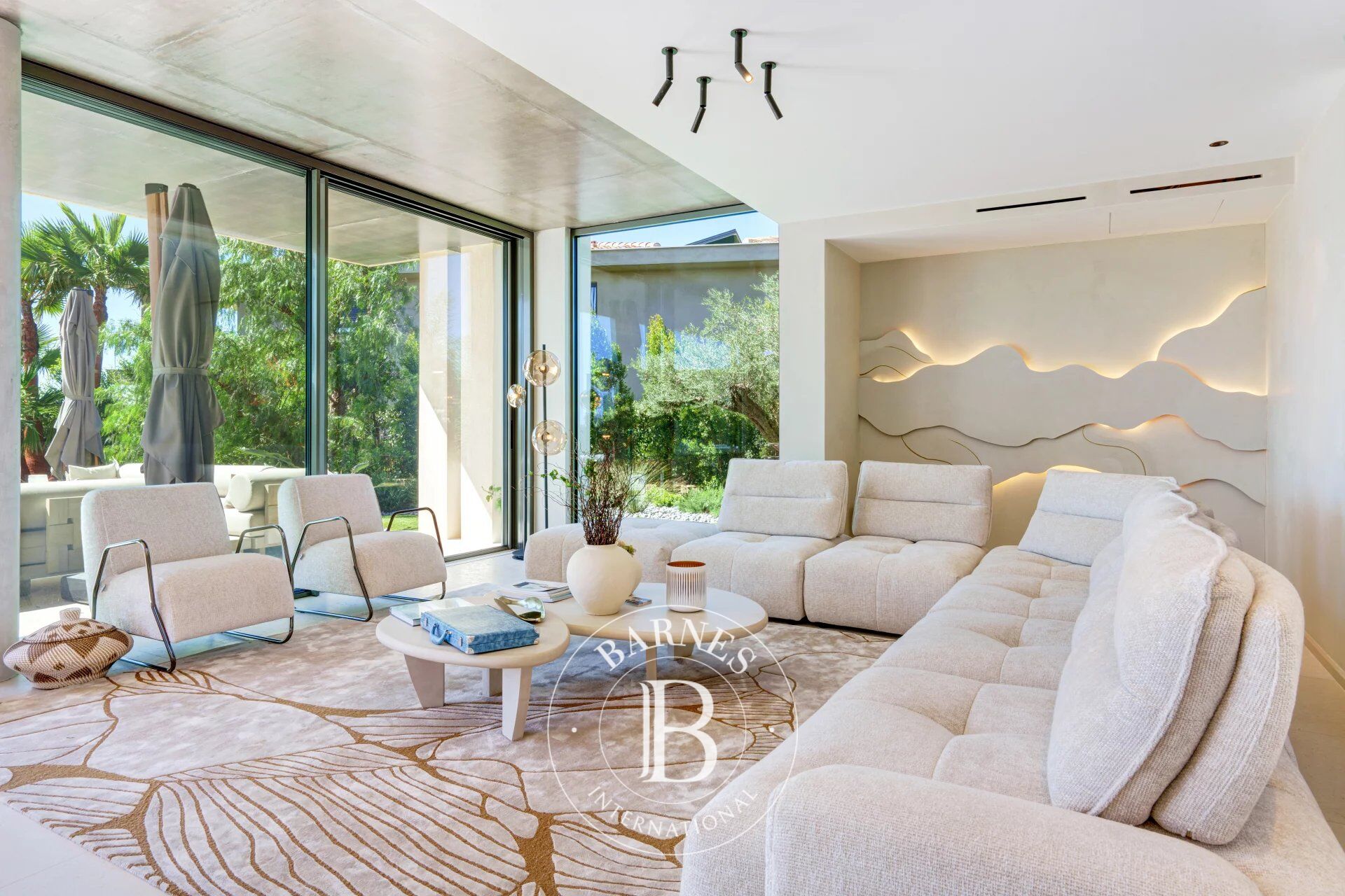 Villa Sainte-Maxime - picture 3