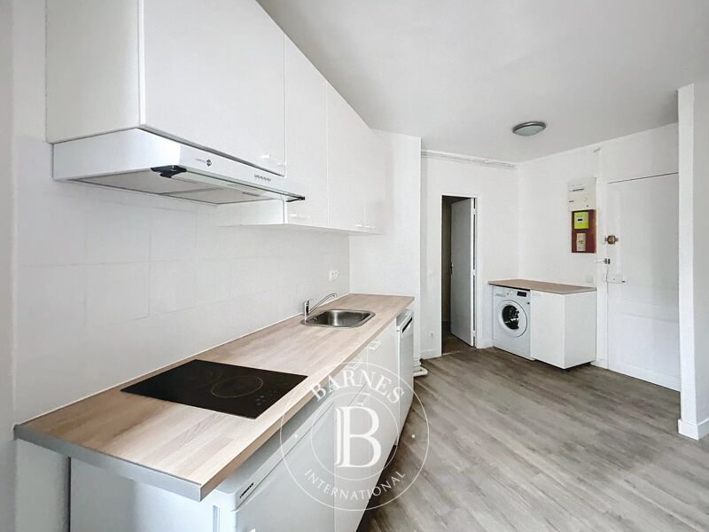 Loué, Appartement Paris 16ème - picture 2