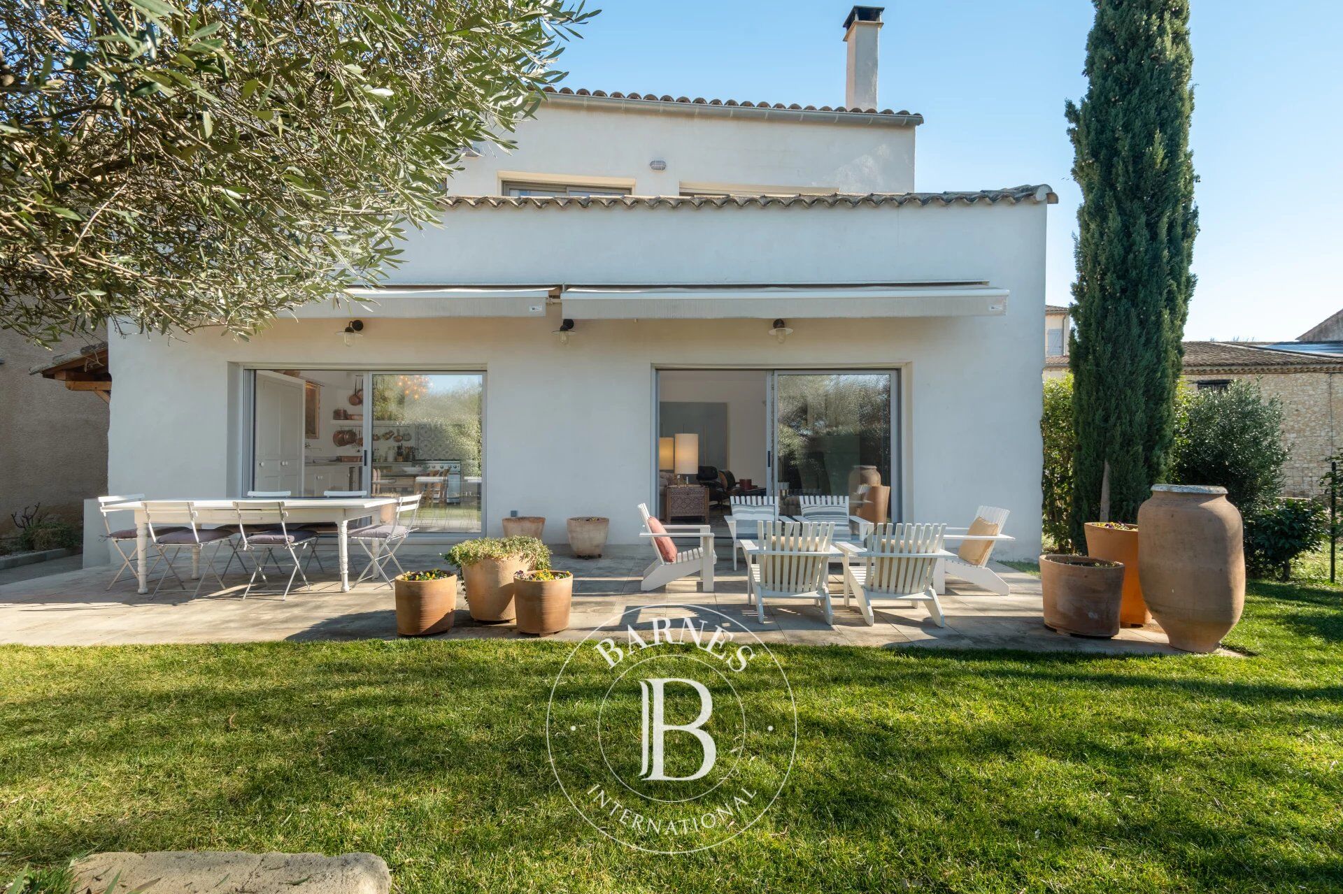 Hérault/Proche de Murviel-lès-Béziers - Ancienne distillerie transformée en maison d’habitation - picture 2