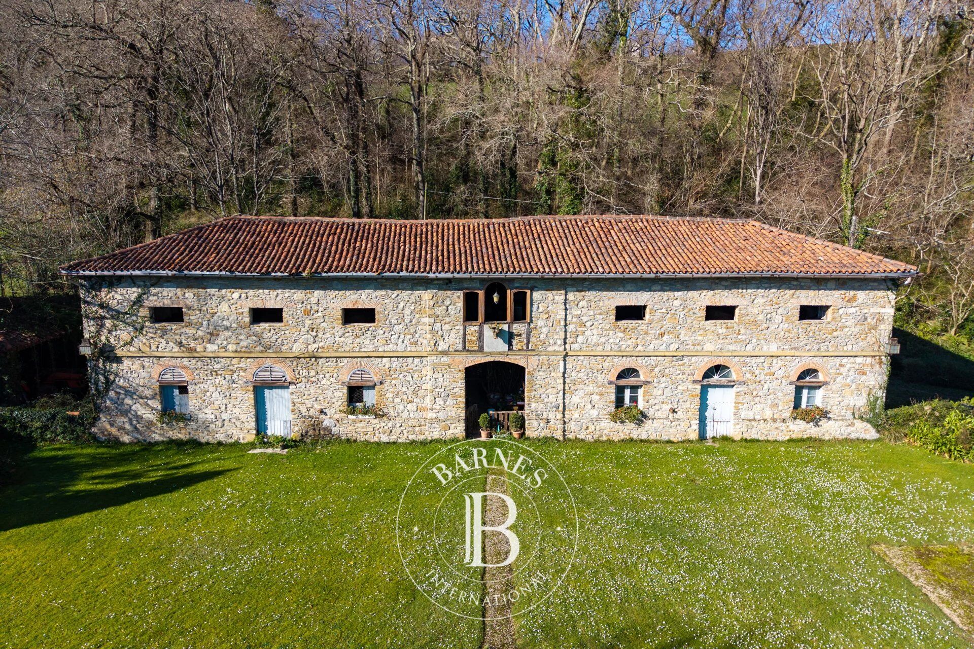 AIA - Propriété d’Exception dans les Montagnes du Pays Basque - picture 2