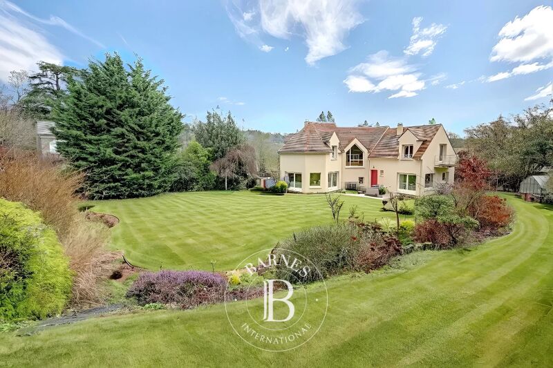 Sold, House Jouy-en-Josas - picture 1